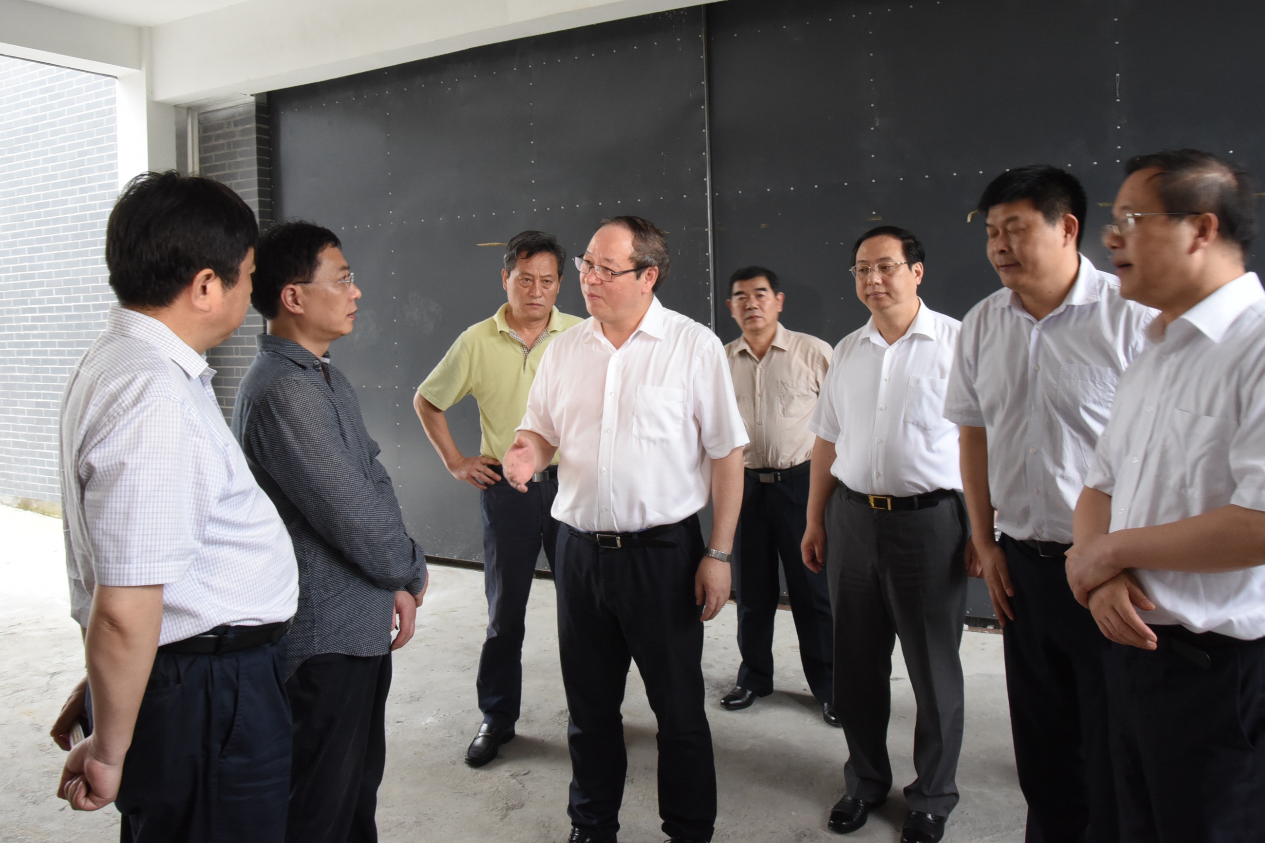 浙江省副省长彭佳学视察米兰在线官网-米兰(中国)特种茶中心
