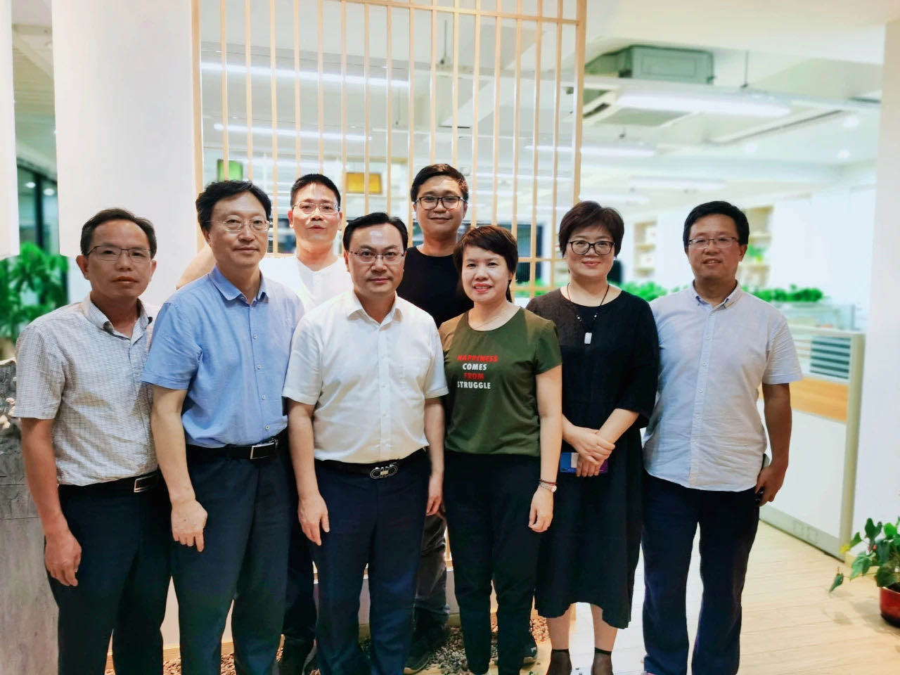 中国工程院刘仲华院士一行到访米兰在线官网-米兰(中国)陈泰昌公司