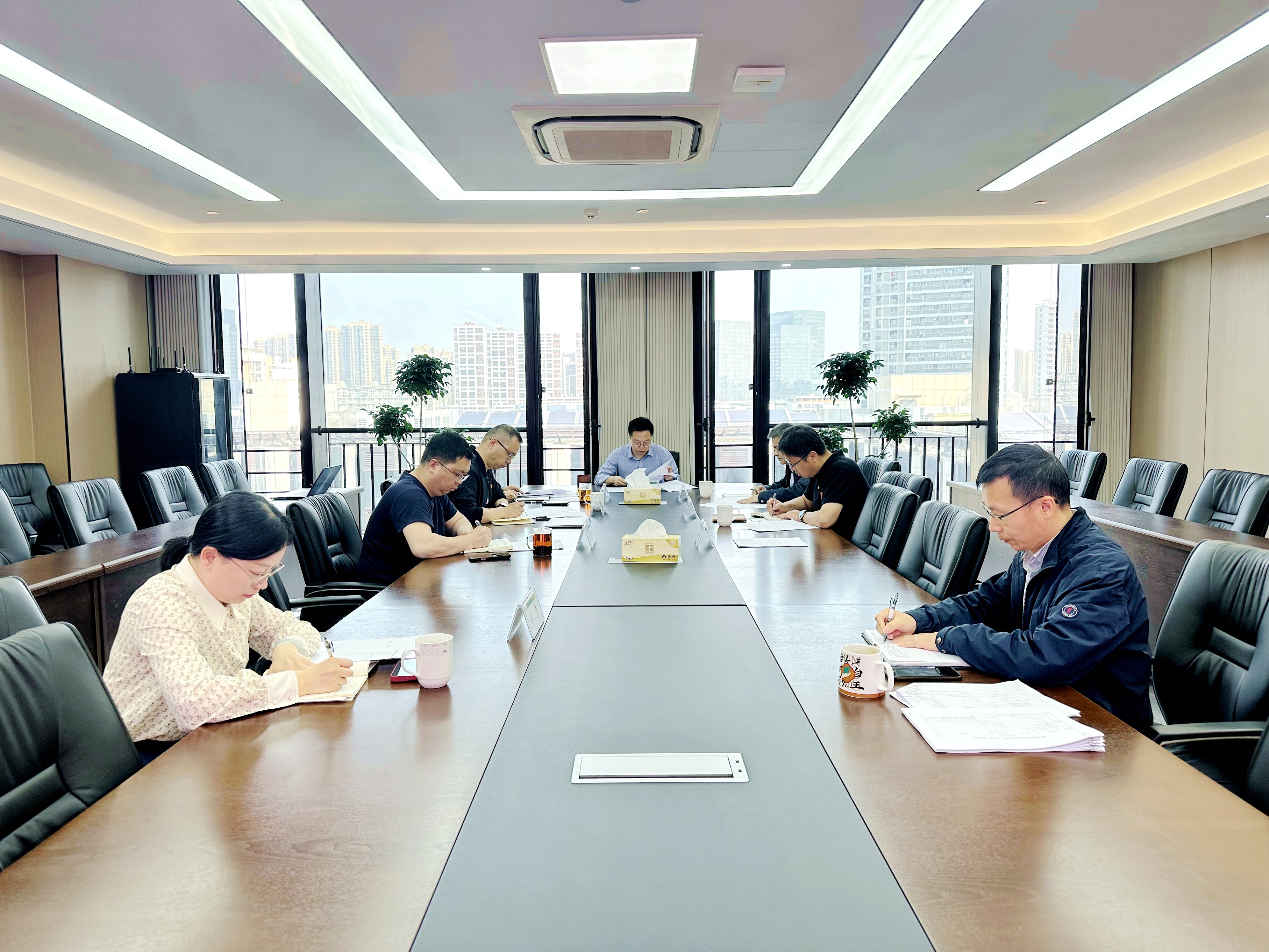 米兰在线官网-米兰(中国)党委部署开展深入贯彻中央八项规定精神学习教育工作
